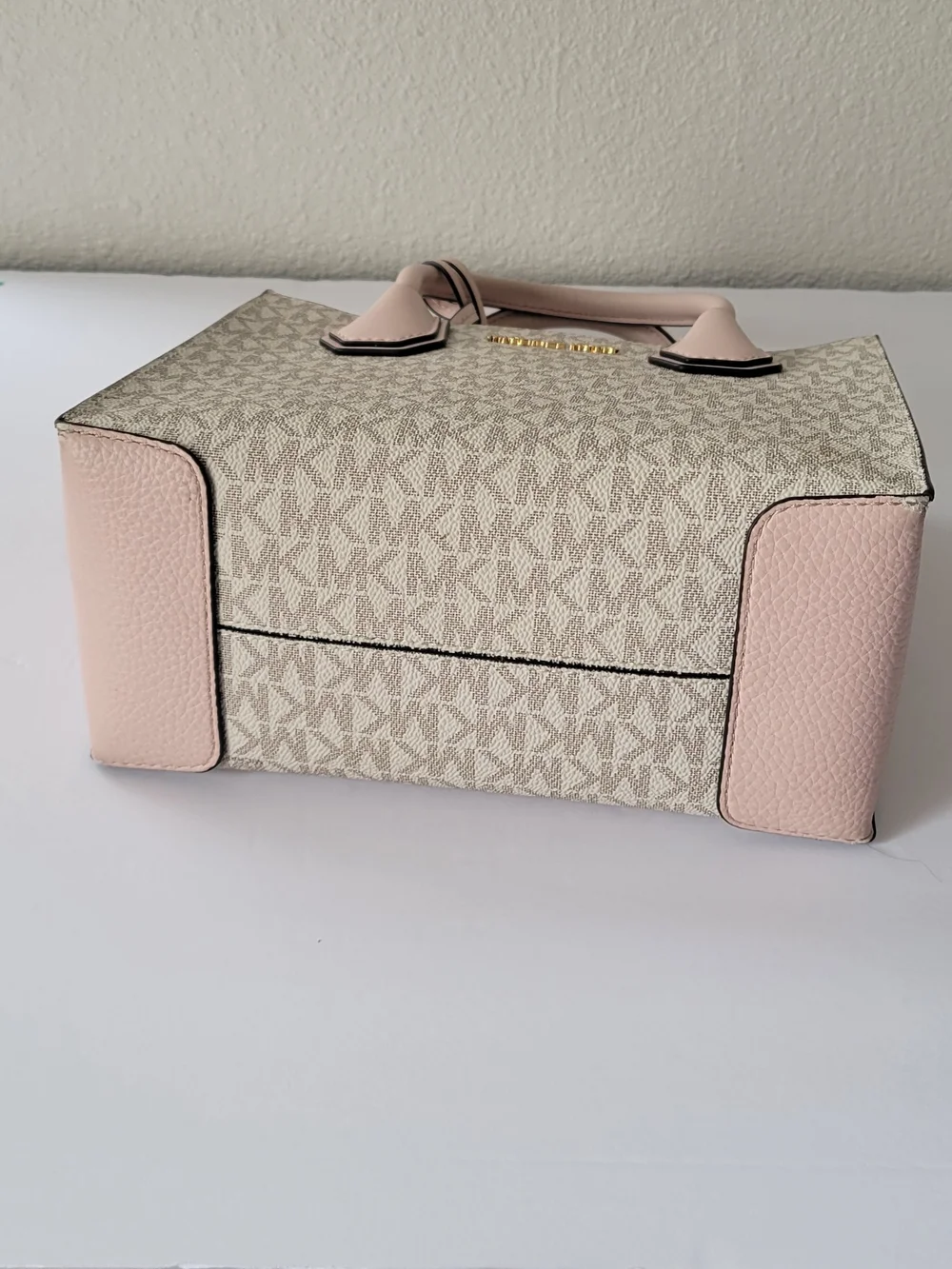 Michael Kors Pink and Vanilla Signature Tote